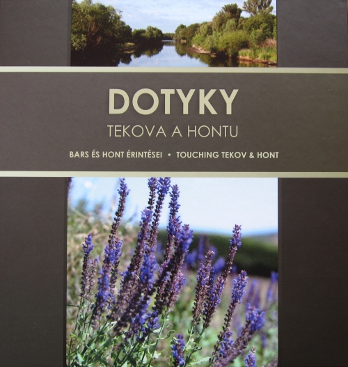 Fotogaléria Krst knihy DOTYKY TEKOVA A HONTU (9) Krst knihy DOTYKY TEKOVA A HONTU