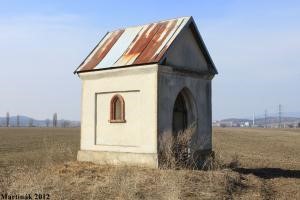 Koháryho kaplnka v kosickom chotári postavená v roku 1714 (Foto: archív autora) Koháryho kaplnka v kosickom chotári postavená v roku 1714 (Foto: archív autora)
