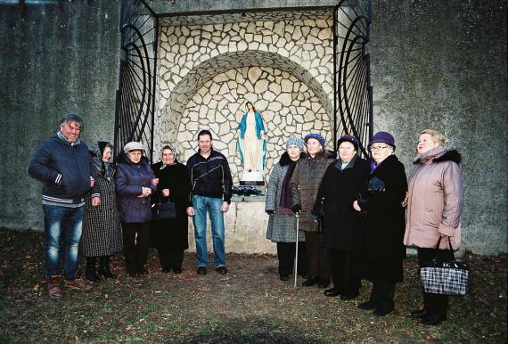 vysvatenie16.JPG vysvatenie16.JPG