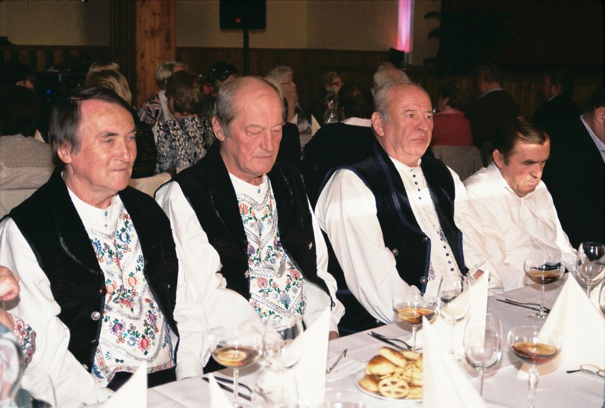 Fotogaléria Posedenie JDS pri príležitosti mesiaca úcty k starším (9) Posedenie JDS pri príležitosti mesiaca úcty k starším